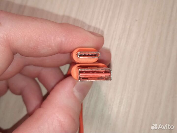 Беспроводные наушники jbl wave 200 tws