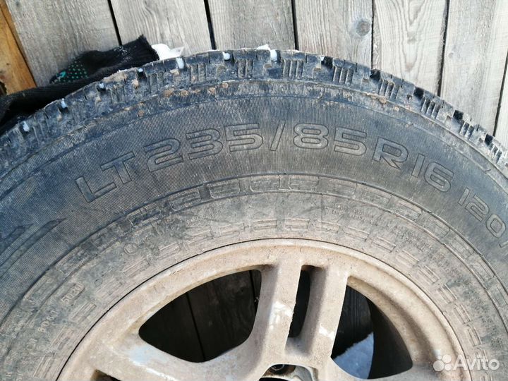 Nokian Tyres Rotiiva AT 235/85 R16 120