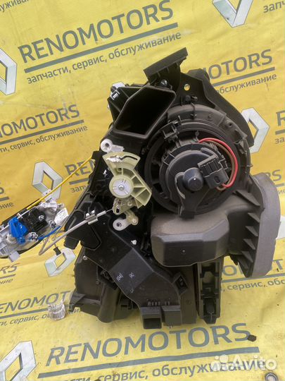 Печка в сборе Рено Дастер от 2015г