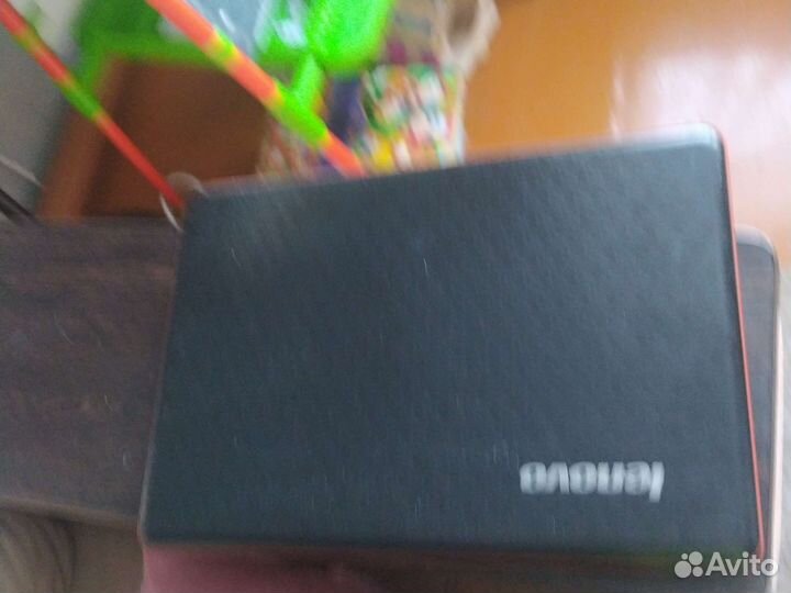 Ноутбук Lenovo
