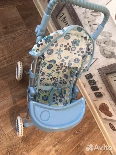 Коляска кукольная