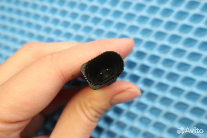 Датчик температуры наружного воздуха VAG 8Z0820535