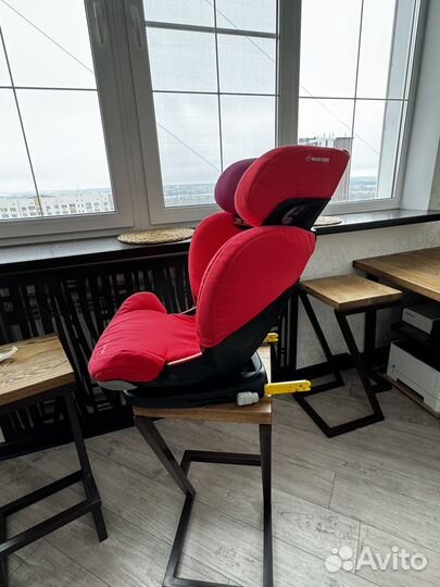 Детское автокресло Maxi-Cosi Rodi Fix AP - 15-36кг