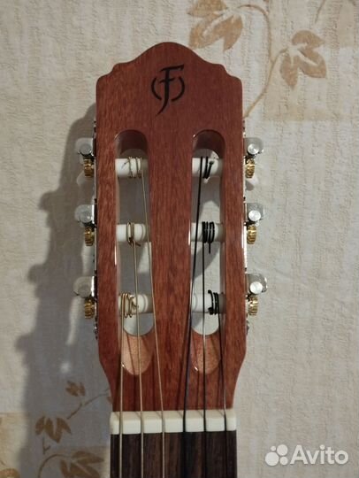 Классическая гитара Flight C-120 NA 4/4