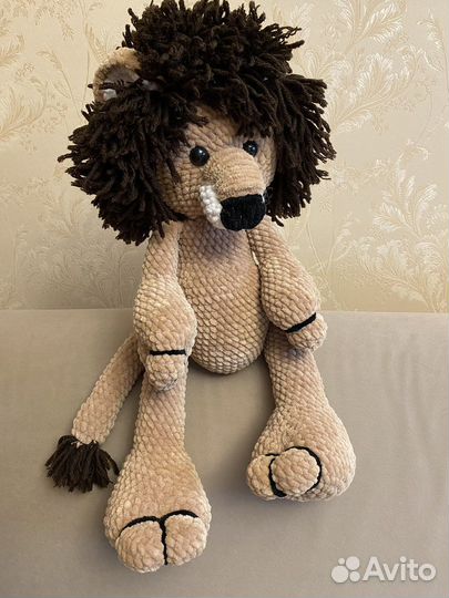 Вязаная игрушка амигуруми Лев