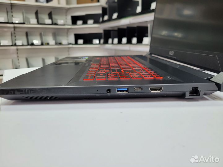 Игровой MSI i5-11260H GTX 1650 4GB 512GB SSD