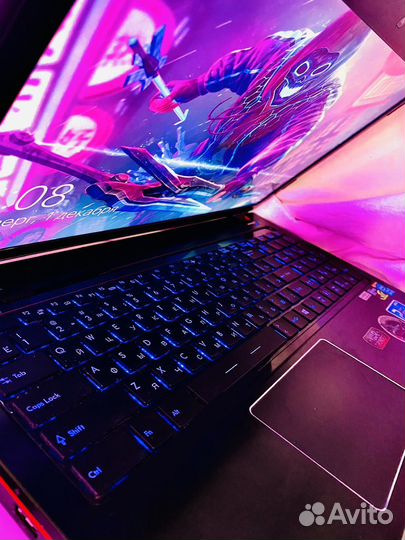 Мощный и быстрый, игровой ноутбук GTX