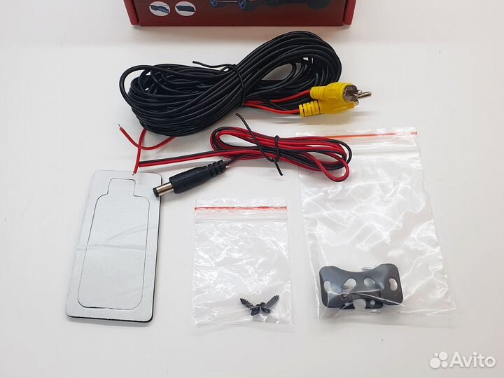 Камера заднего вида для Hyundai Solaris 2