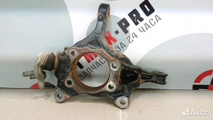 Кулак поворотный передний правый Toyota RAV 4 2019