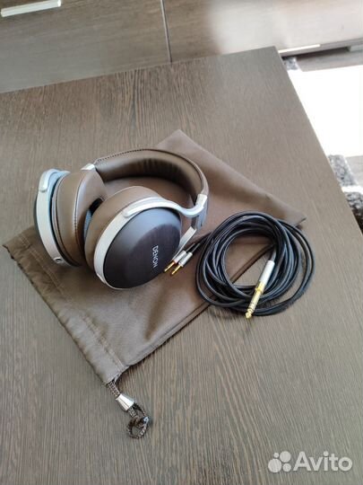 Проводные наушники Denon AH-D5200