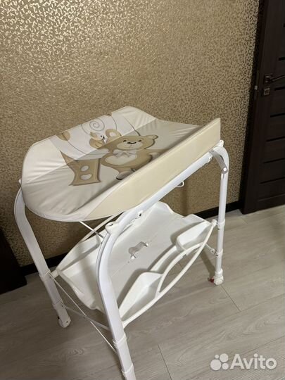 Стол пеленальный с ванночкой Cam