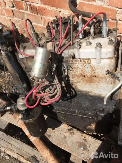 Двигатель газ 52