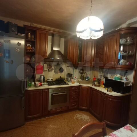 3-к. квартира, 69 м², 1/4 эт.