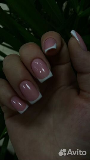 Маникюр с выездом на дом