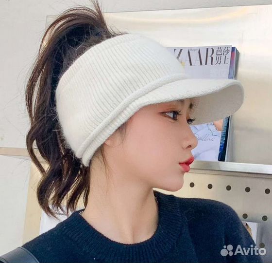 Повязка с козырьком женская