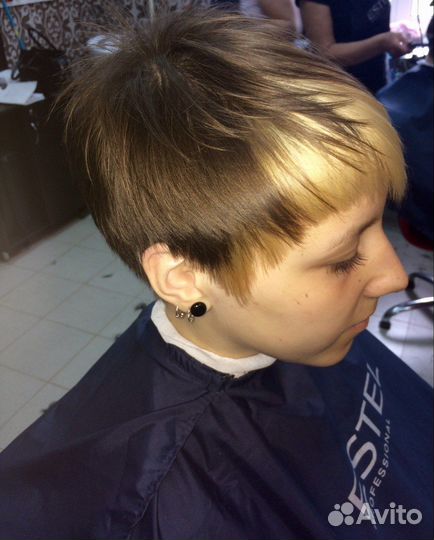 Парикмахер стилист колорист