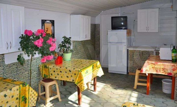 Комната 15 м², 2/2 эт.