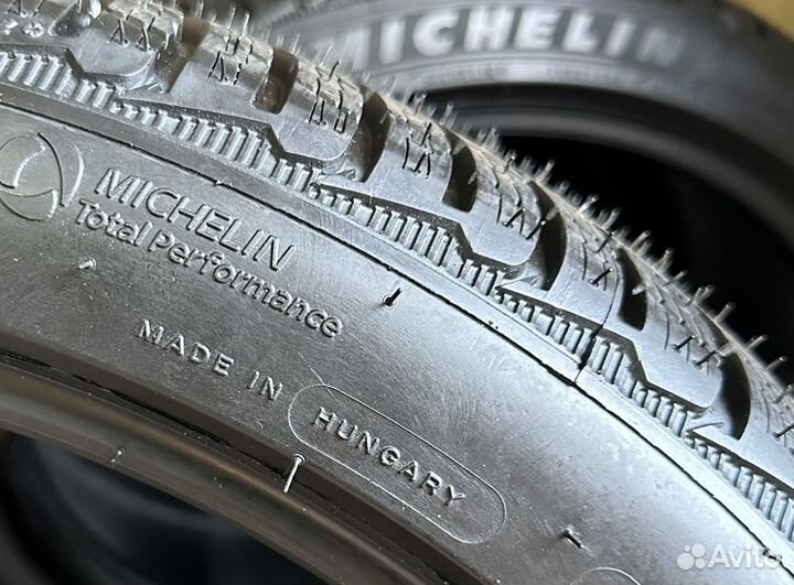 Michelin Pilot Alpin 5 275/35 R21 и 315/30 R21 103V