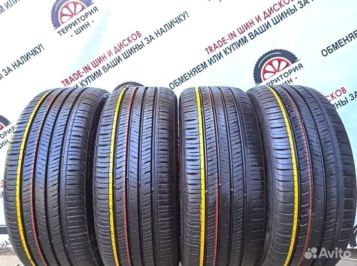 Kumho Solus TA31 215/50 R17 95V
