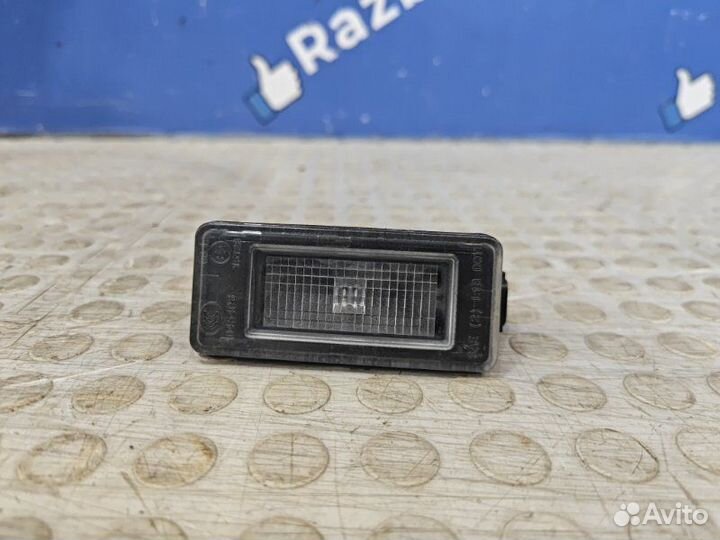 Фонарь подсветки номера Renault Duster 2