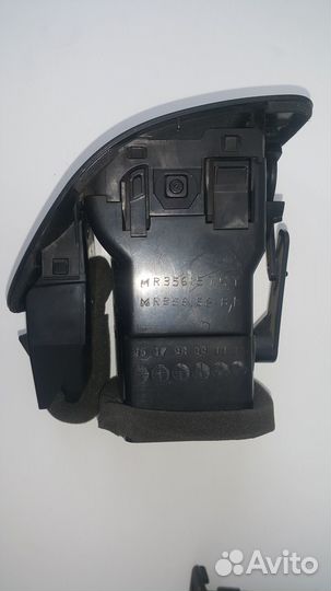 Воздуховоды в торпедо Mitsubishi