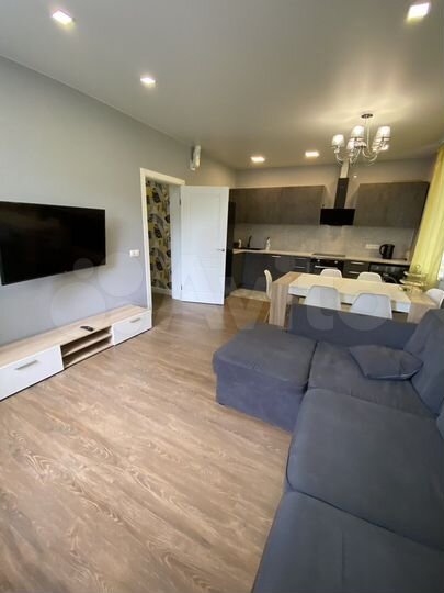 3-к. квартира, 90 м², 16/25 эт.