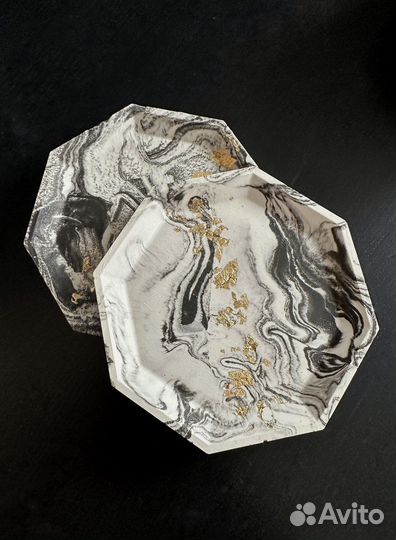 Подставка из гипса