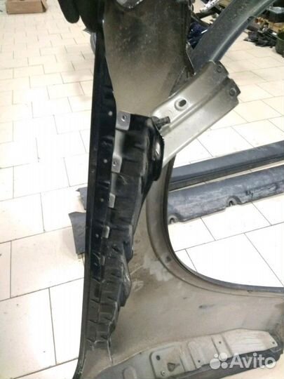 Крыло переднее левое Mercedes Glc X253