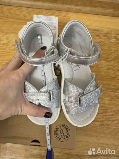 Сандалии новые 27 futurino для девочки