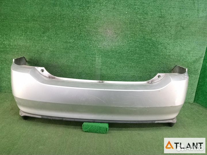 Бампер задний toyota prius