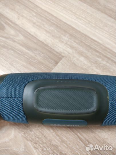 JBL Charge 4 синий