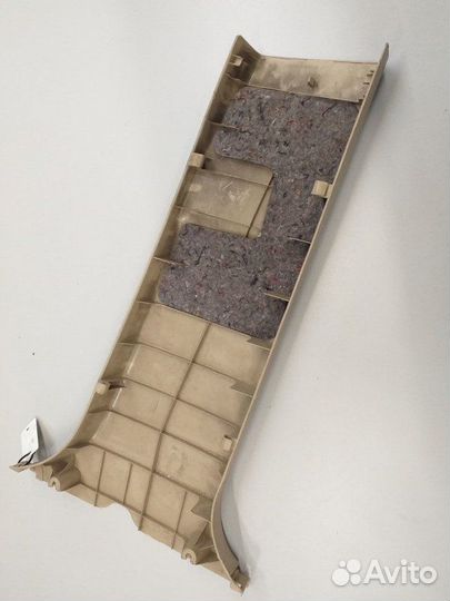 Обшивка центральной стойки Lexus Rx300 MCU35 1mzfe