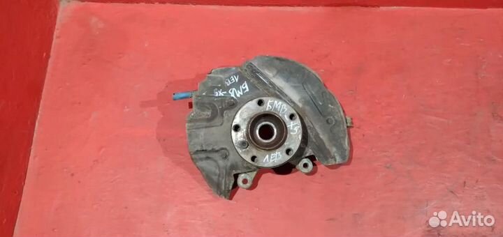 Бмв X5 E53 кулак передний левый ступица