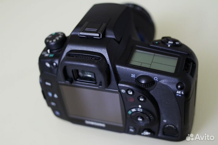 Зеркалка samsung GX20 (Pentax K20D)