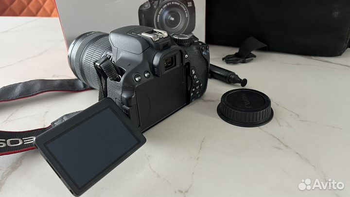 Зеркальный фотоаппарат canon 650d 18-135