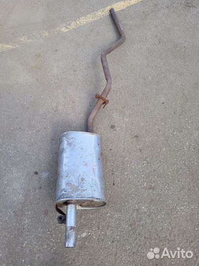 Глушитель банка задняя от Lancer 9