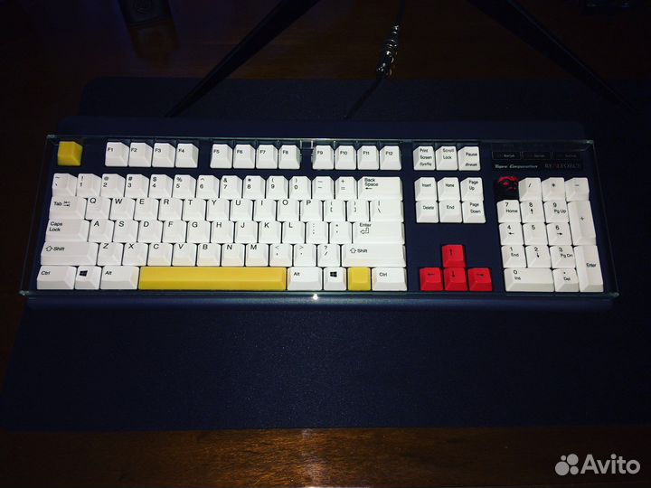 Пробел Hidden Lab Topre