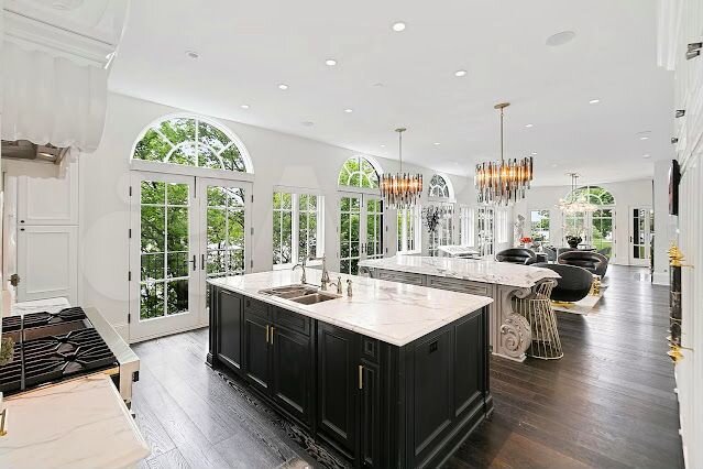 2-к. апартаменты, 82 м², 6/13 эт.