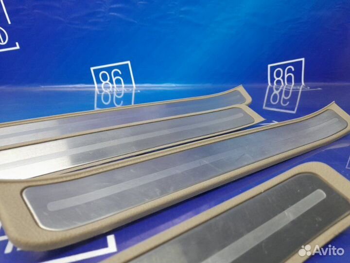 Накладка порога Hyundai Ix55 EN G6DA 2011