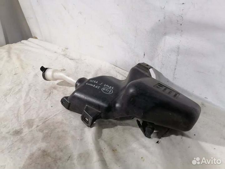 Бачок омывателя Opel Astra J До Рестайл