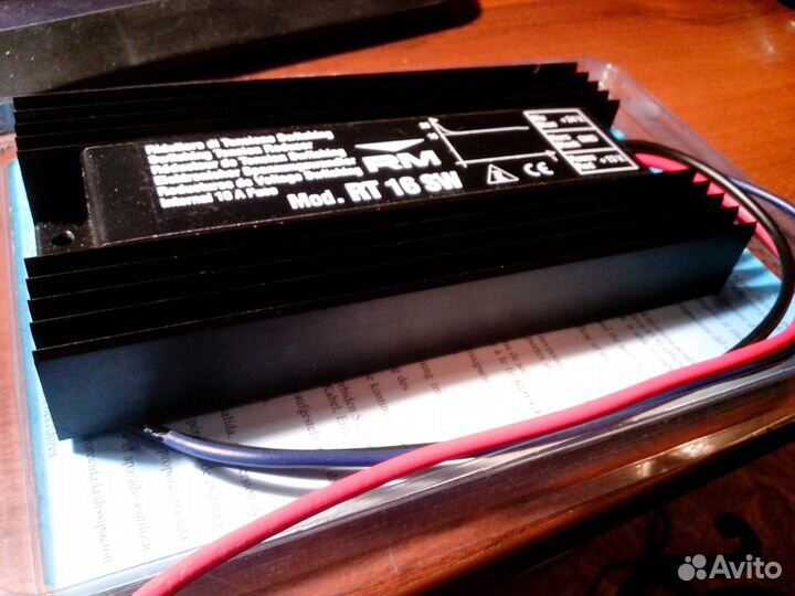 Преобразователь напряжения 24/12 вольт RM RT-16SW