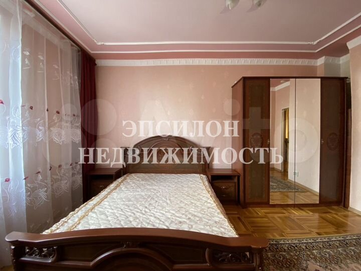 3-к. квартира, 100 м², 15/17 эт.