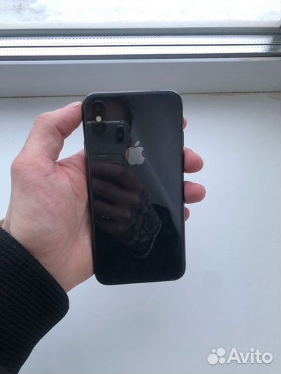 iPhone X, 64 ГБ