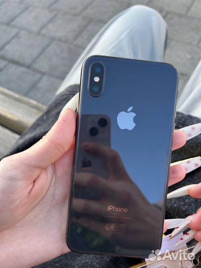 iPhone X, 64 ГБ