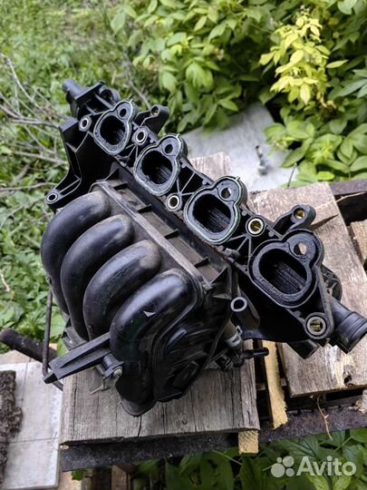 Впускной коллектор mazda 3 1 6 bk