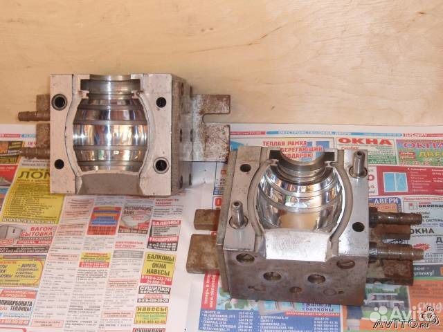 Пресс-форма для выдува баночки