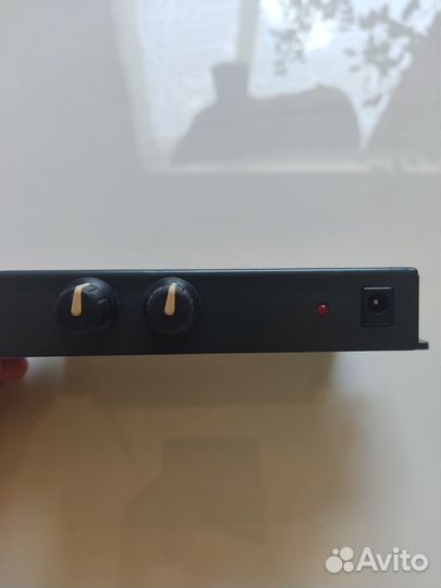 Линейный усилитель-распределитель Kramer VP-200XL