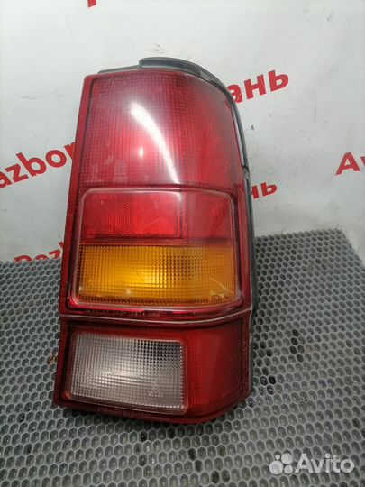 Фонарь задний правый Mazda Capella GD