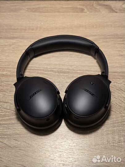 Беспроводные наушники Bose QuietComfort SC
