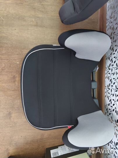 Автокресло-бустер mothercare